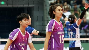 十堰市竹山商业高空跳伞基地投入运营.